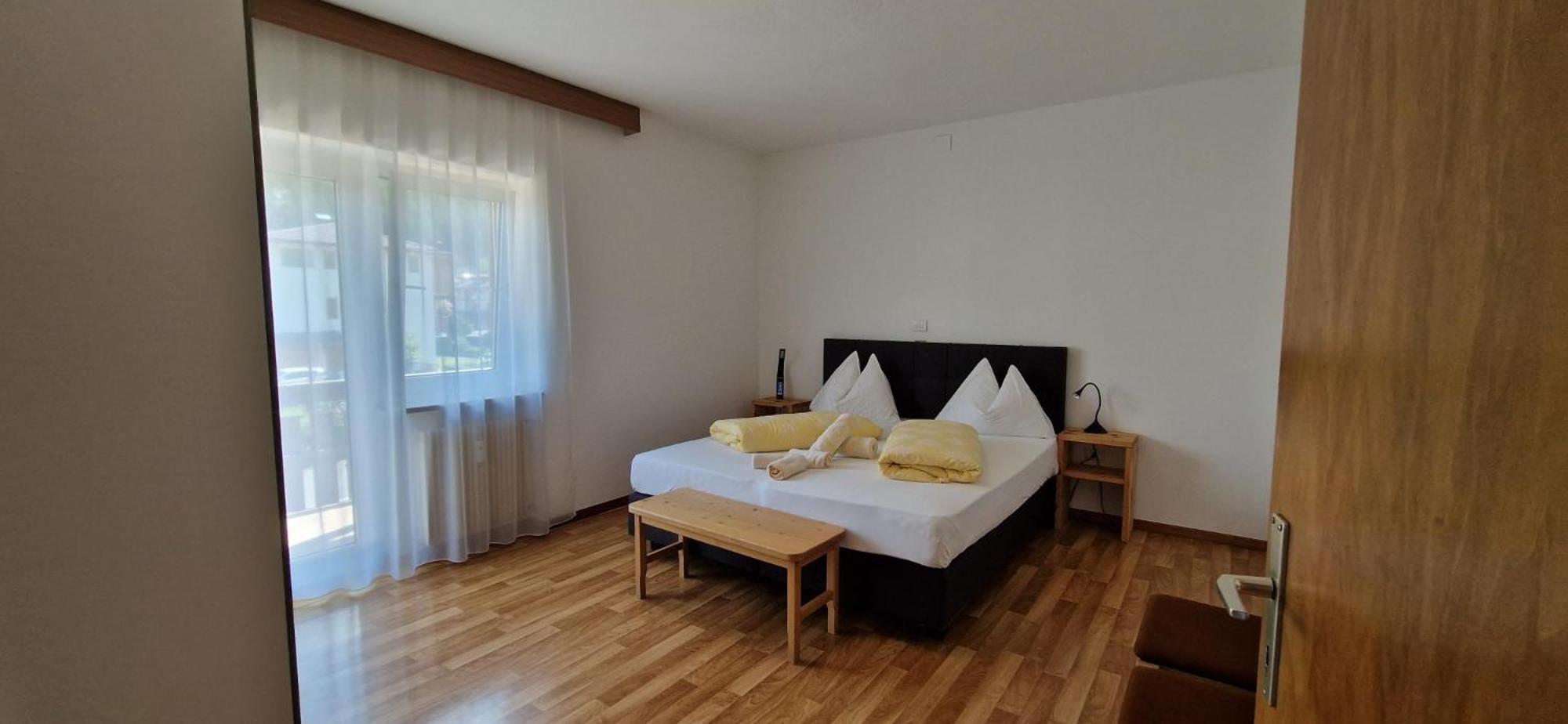 Apartments Drei Zinnen San Candido Pokoj fotografie